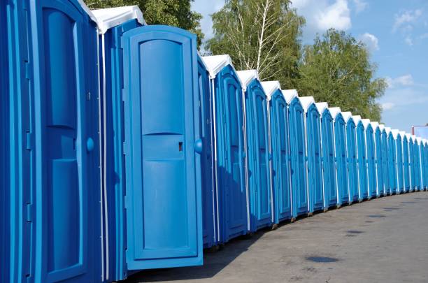 Best Porta potty delivery and setup  in Crystal, MN